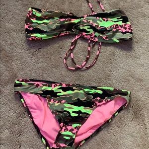 Camo queen 2 peice suit